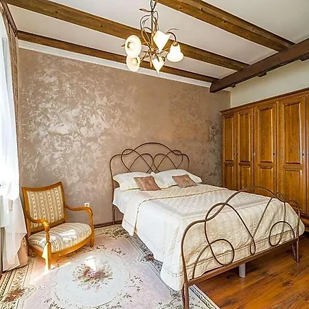 Melita Hotel